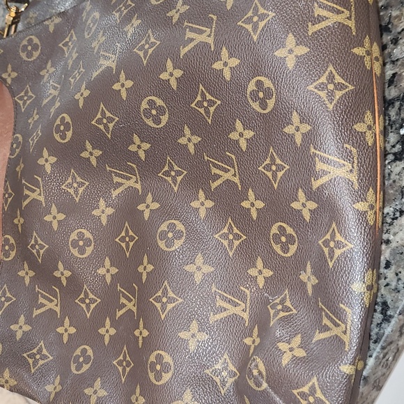 UNISEX LOUIS VUITTON MUSETTE GM MONOGRAM BAG with MONOGRAM CROSSBODY STRAP - Picture 7 of 17